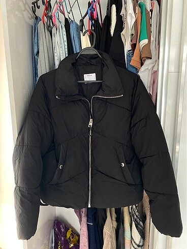 Bershka kısa şişme mont