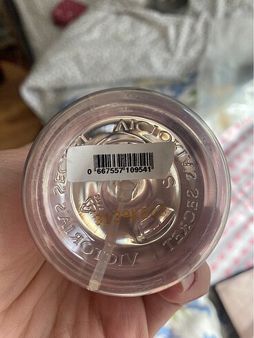  Beden Victoria?s Secret Pomegranete&Lotus Vücut spreyi