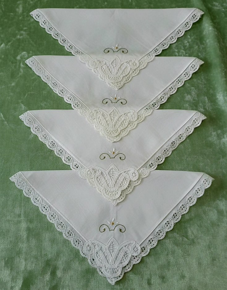 Nakışlı Beyaz Masa Örtüsü Seti - Görsel 3