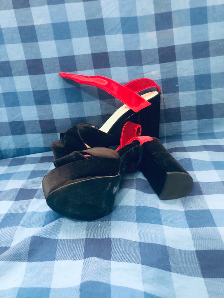 Kırmızı Tokalı Platform Topuklu Kadın Ayakkabı - Görsel 5