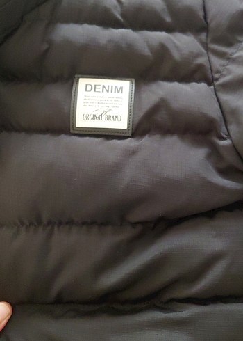 Siyah Fermuarlı Erkek çocuk
mont - Görsel 4