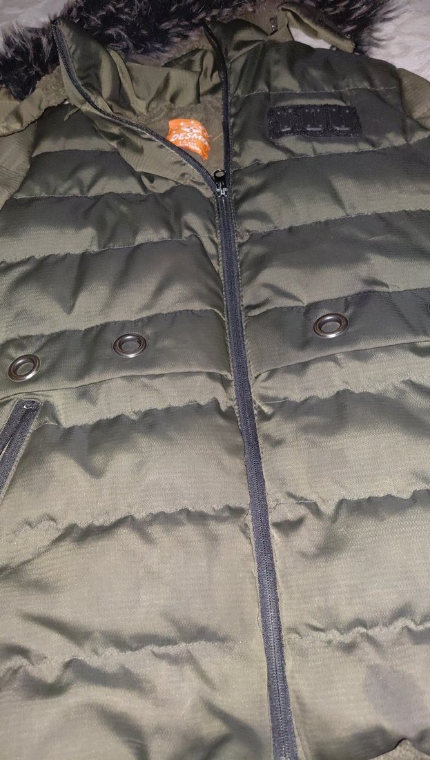 Erkek Çocuk Gri Kürklü Kapüşonlu Mont - Görsel 3