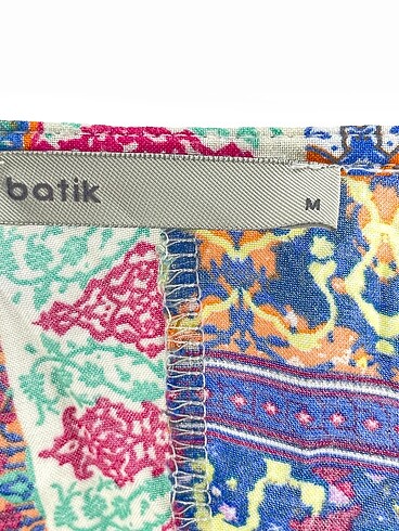 m Beden çeşitli Renk Batik Askılı %70 İndirimli.