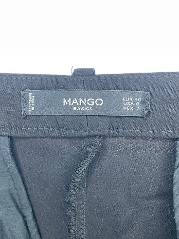 40 Beden siyah Renk Mango Kumaş Pantolon %70 İndirimli.