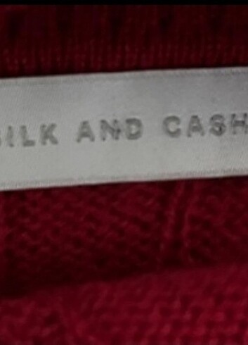 l Beden kırmızı Renk Silk And Cashmere orjinal.