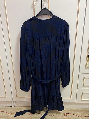 xs Beden Zara elbise