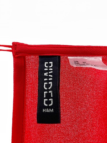 m Beden kırmızı Renk H&M Kısa Elbise %70 İndirimli.