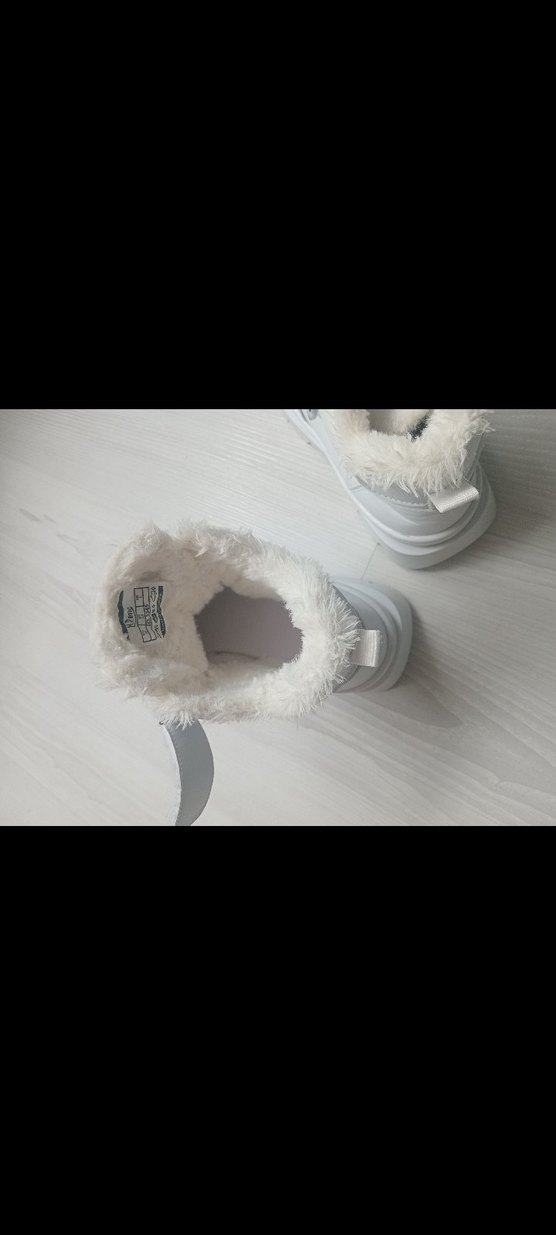 Beyaz Kürklü Platform Kız Spor Ayakkabı - Görsel 4