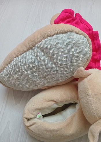 Kız Çocukları için Pembe Peluş Ev Terliklerı - Görsel 5