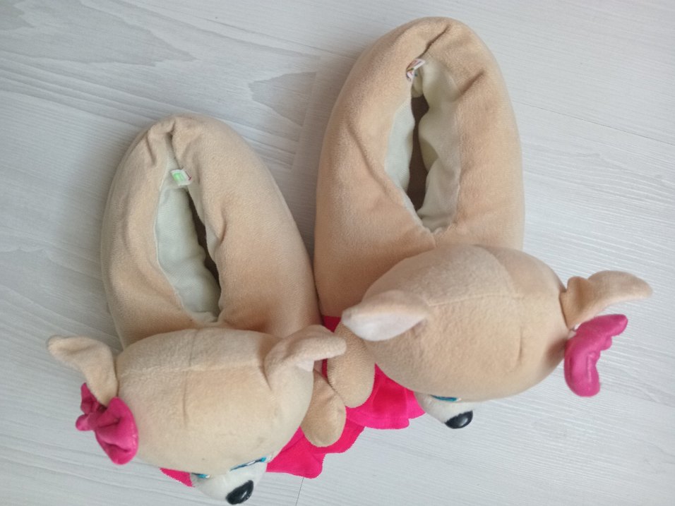 Kız Çocukları için Pembe Peluş Ev Terliklerı - Görsel 4