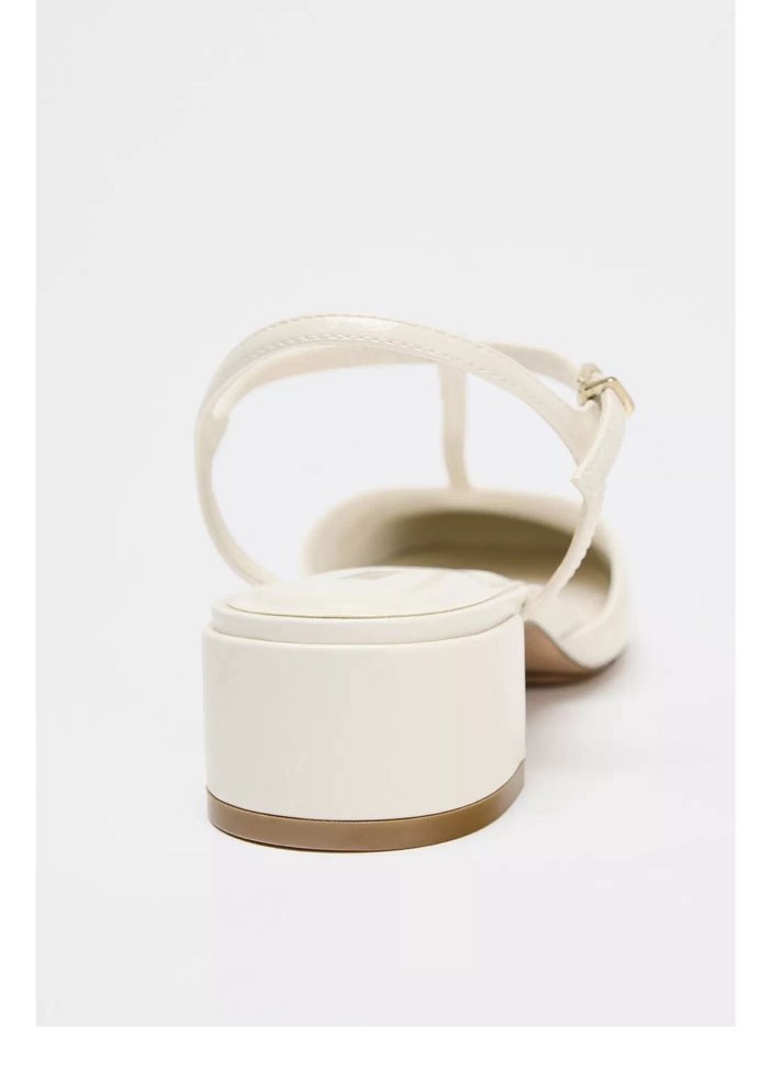 Beyaz Blok Topuklu Klasik Kadın Ayakkabısı - Görsel 3