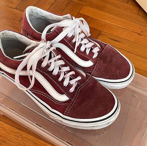 Bordo vans