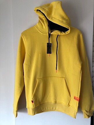 Beyaz sarı sweatshirt