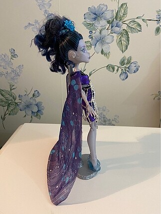 Beden Monster High Elle Eedee