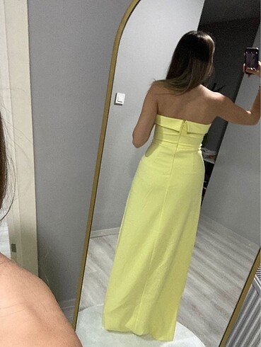 s Beden Sarı bel detayli elbise