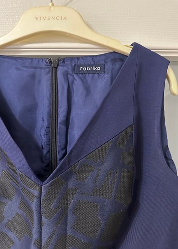 Lacivert V Yakalı Midi Ofis Elbisesi - Görsel 4