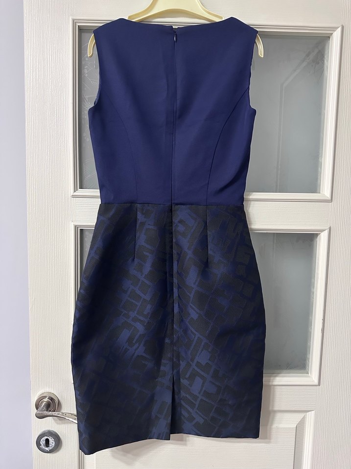 Lacivert V Yakalı Midi Ofis Elbisesi - Görsel 5