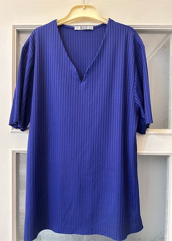 Mavi V Yaka Piliseli Tunik - Görsel 5