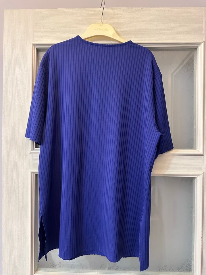 Mavi V Yaka Piliseli Tunik - Görsel 2