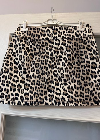 Mango Düğmeli Leopar Desenli Mini Etek - Görsel 3