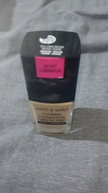 Wet n wild Fondöten