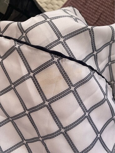 Desenli Eşarp - Görsel 2