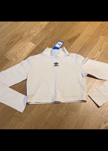 Bej Yüksek Yakalı Uzun Kollu Crop Top - Görsel 2