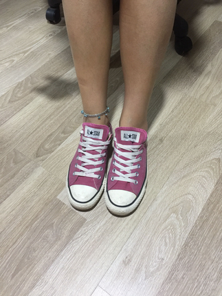 37 Beden pembe Renk Orjinal converse