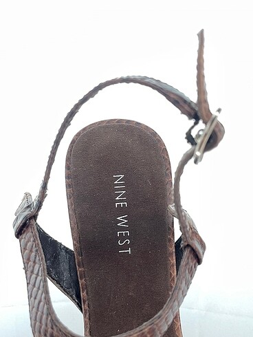 38 Beden kahverengi Renk Nine West Dolgu Topuk %70 İndirimli.