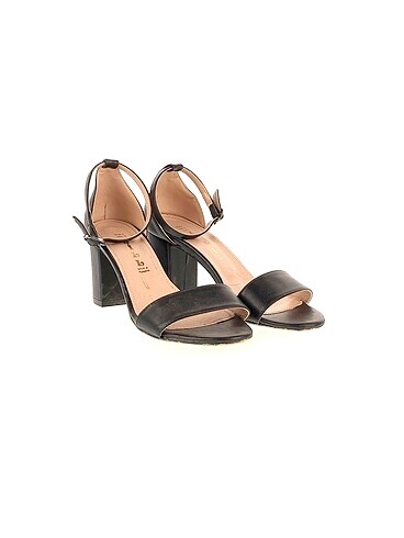 Vintage Love PreLoved Sandalet %70 İndirimli.