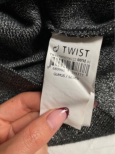 m Beden Twist Kruvaze Triko