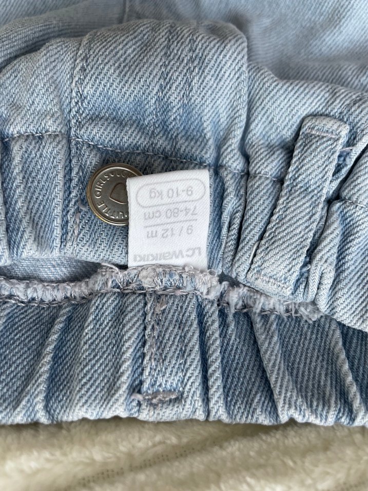 Kelebek Nakışlı Dantel Detaylı Kız Kot Pantolon - Görsel 3