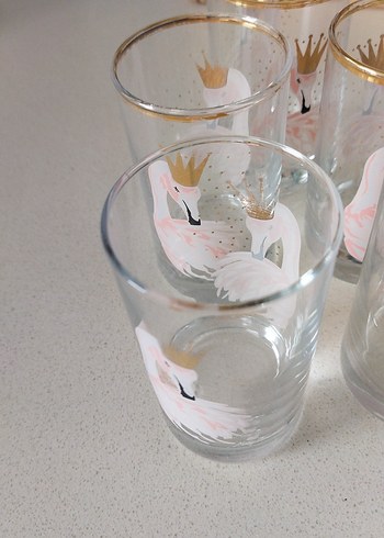 Taçlı Kuğu Desenli Pastel Beyaz Bardaklar - Görsel 2