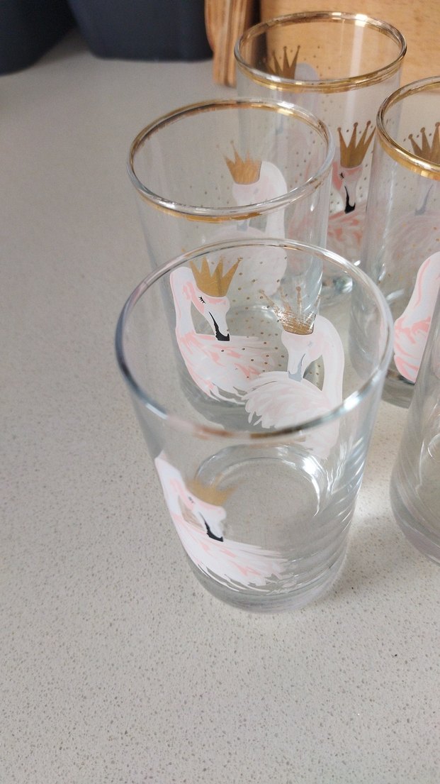 Taçlı Kuğu Desenli Pastel Beyaz Bardaklar - Görsel 2
