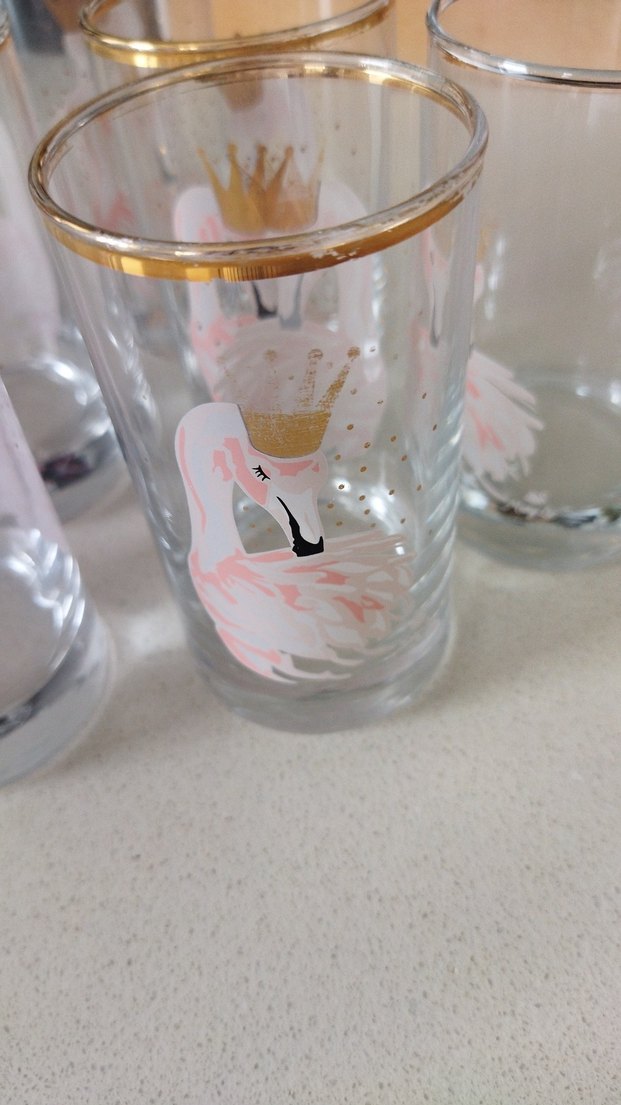 Taçlı Kuğu Desenli Pastel Beyaz Bardaklar - Görsel 3
