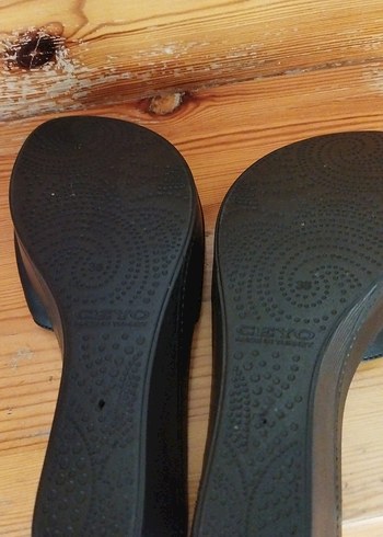 Kadın Siyah Tokalı Dolgu Topuk Terlik - Görsel 5