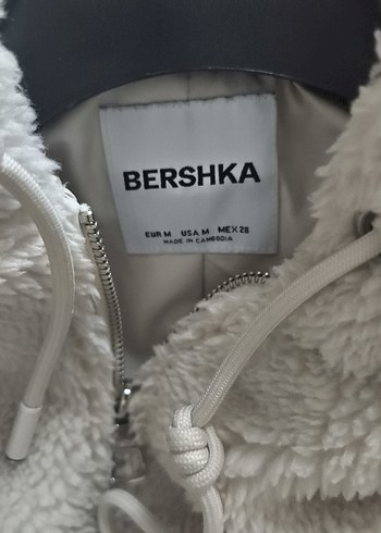 Beyaz Peluş Kapüşonlu Kadın Mont - Görsel 4