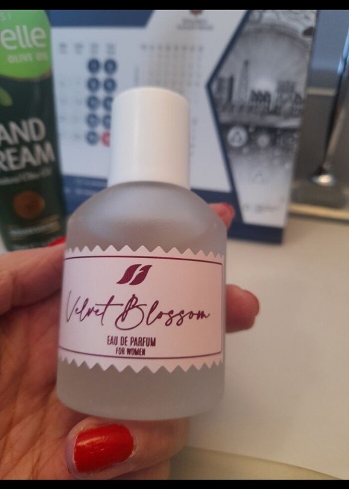 Farmasi parfüm - Görsel 3