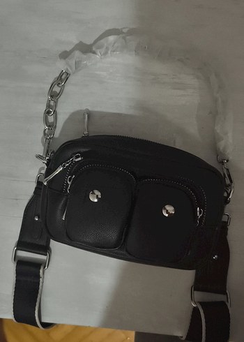 Siyah Deri ,Kemerli Kadın Çapraz Çanta - Görsel 9