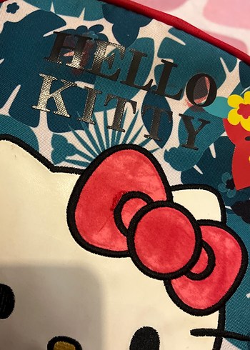 Hello Kitty Desenli Renkli Çocuk Okul Çantası