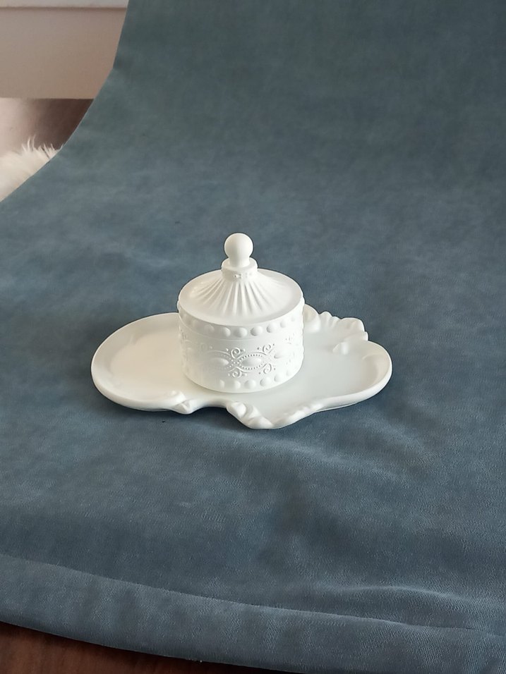 Beyaz Kapaklı Dekoratif Seramik Kutu - Görsel 4