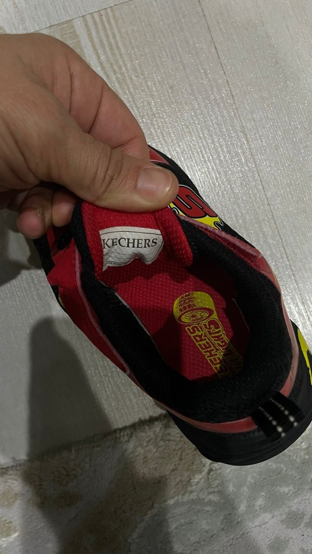 Kırmızı Baskılı Erkek Çocuk Spor Ayakkabı - Görsel 3