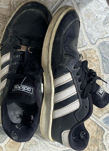 42 Beden Adidas ayakkabı 