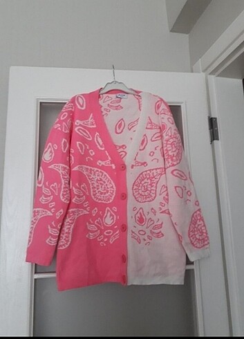 LC Waikiki Pembe hırka