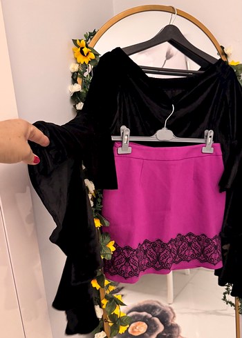 Harika ikili kadife şıklığı bluz dantel baskı mini etek - Görsel 5