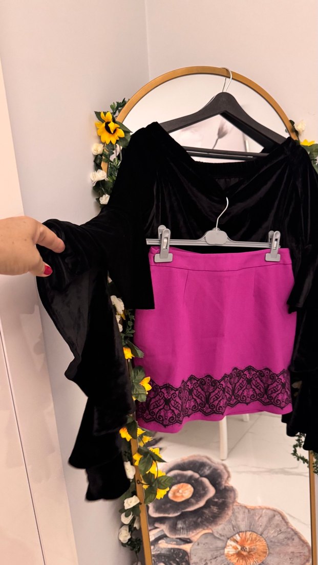 Harika ikili kadife şıklığı bluz dantel baskı mini etek - Görsel 5