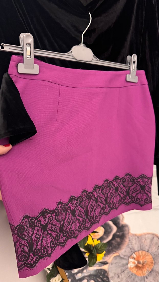 Harika ikili kadife şıklığı bluz dantel baskı mini etek - Görsel 3