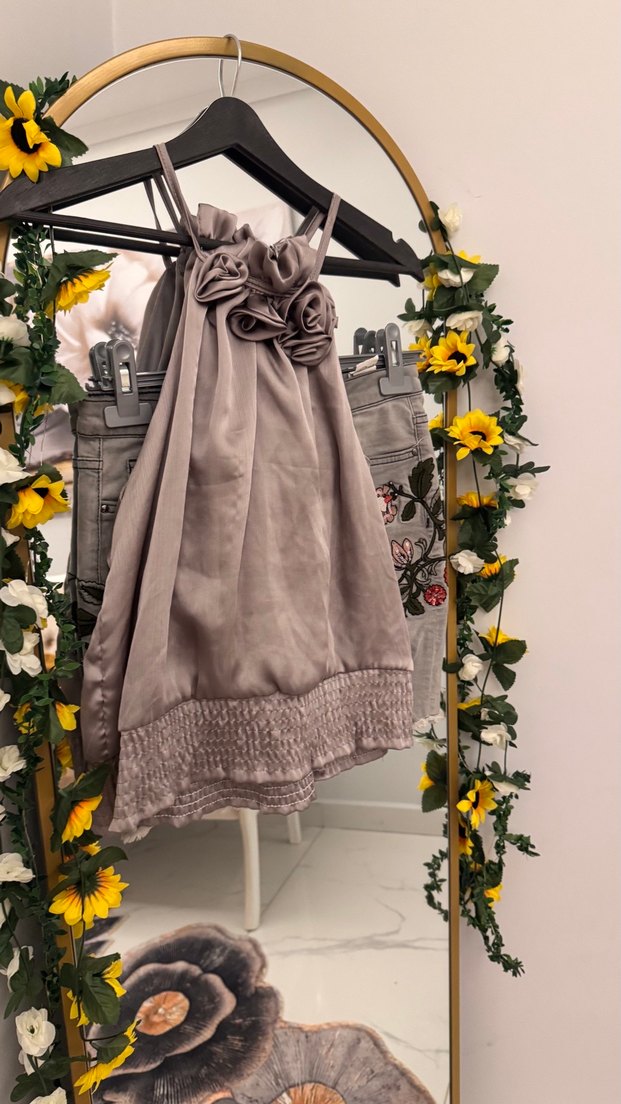 Genç hanımlar buraya harika bluz etek - Görsel 3