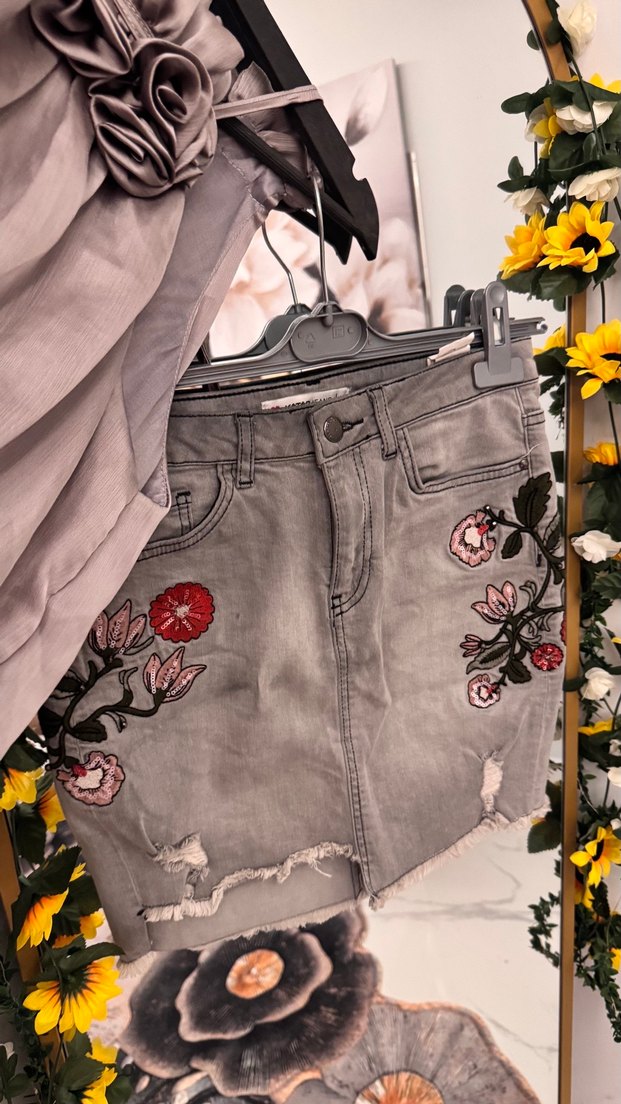 Genç hanımlar buraya harika bluz etek - Görsel 4