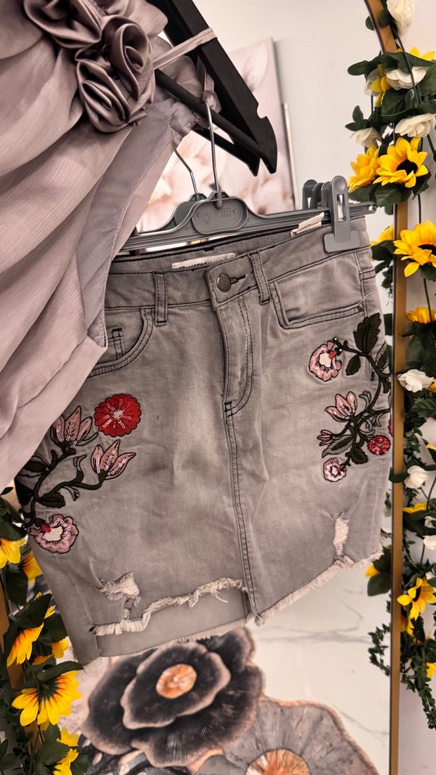 Genç hanımlar buraya harika bluz etek - Görsel 5